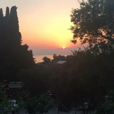Zuemruet Pansiyon Hotell Side