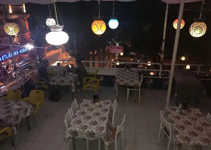 Отель Zuemruet *