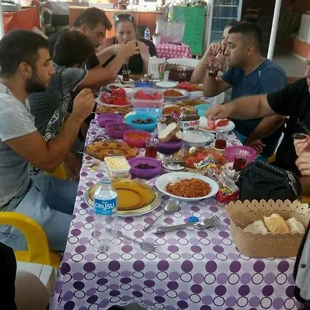 فندق Zuemruet سيدي